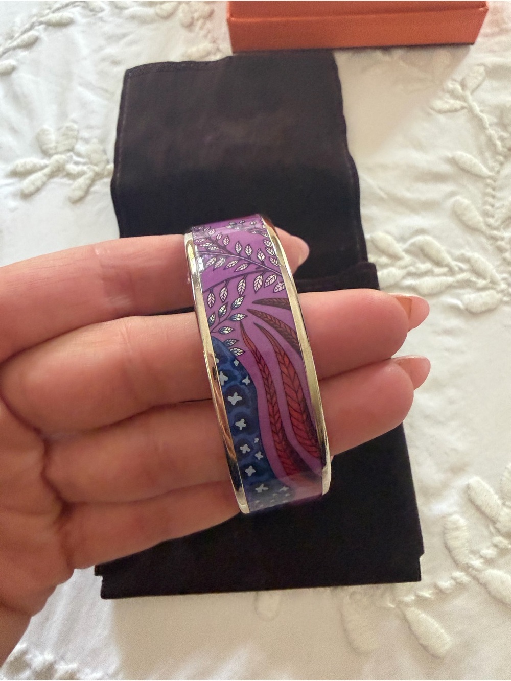 Hermรจs Wide Printed Enamel Bangle Bracelet